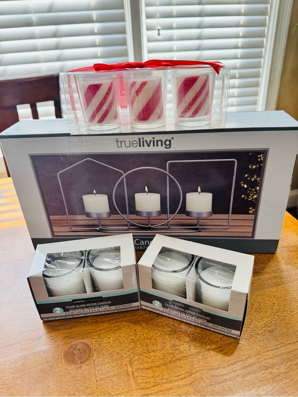 NIB True Living Metal Candle Holder includes votive candles for all occasions